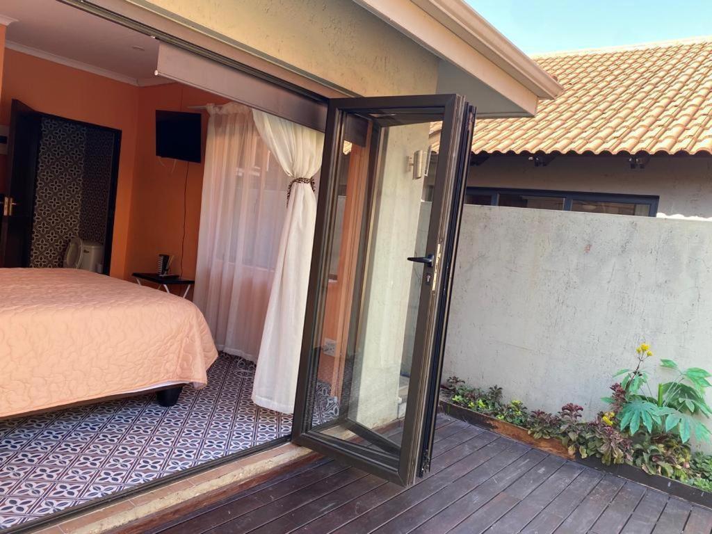 Peaceful Picturesque Pecanwood Hartbeespoort Bagian luar foto